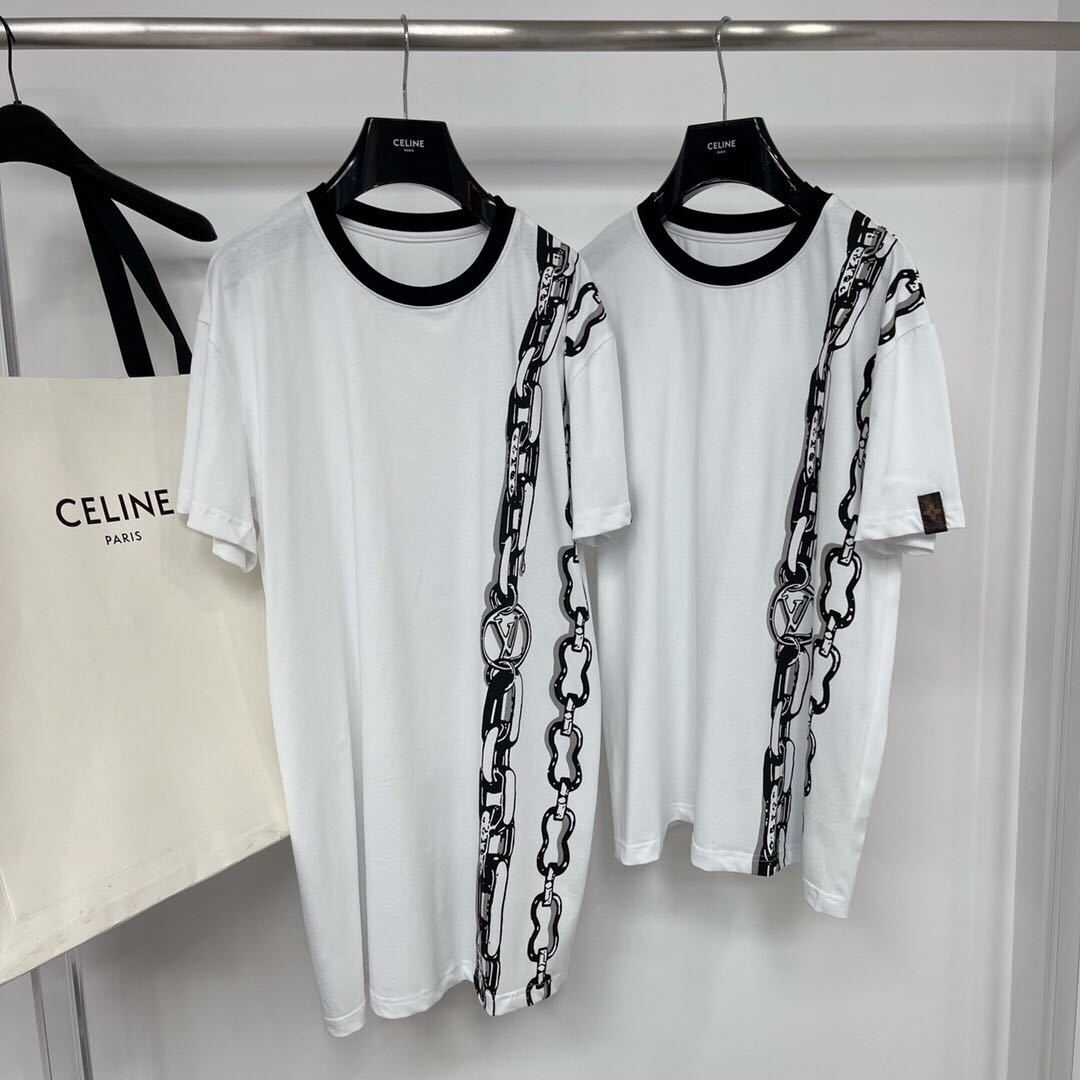 詳細な写真と価格については私に連絡してください。