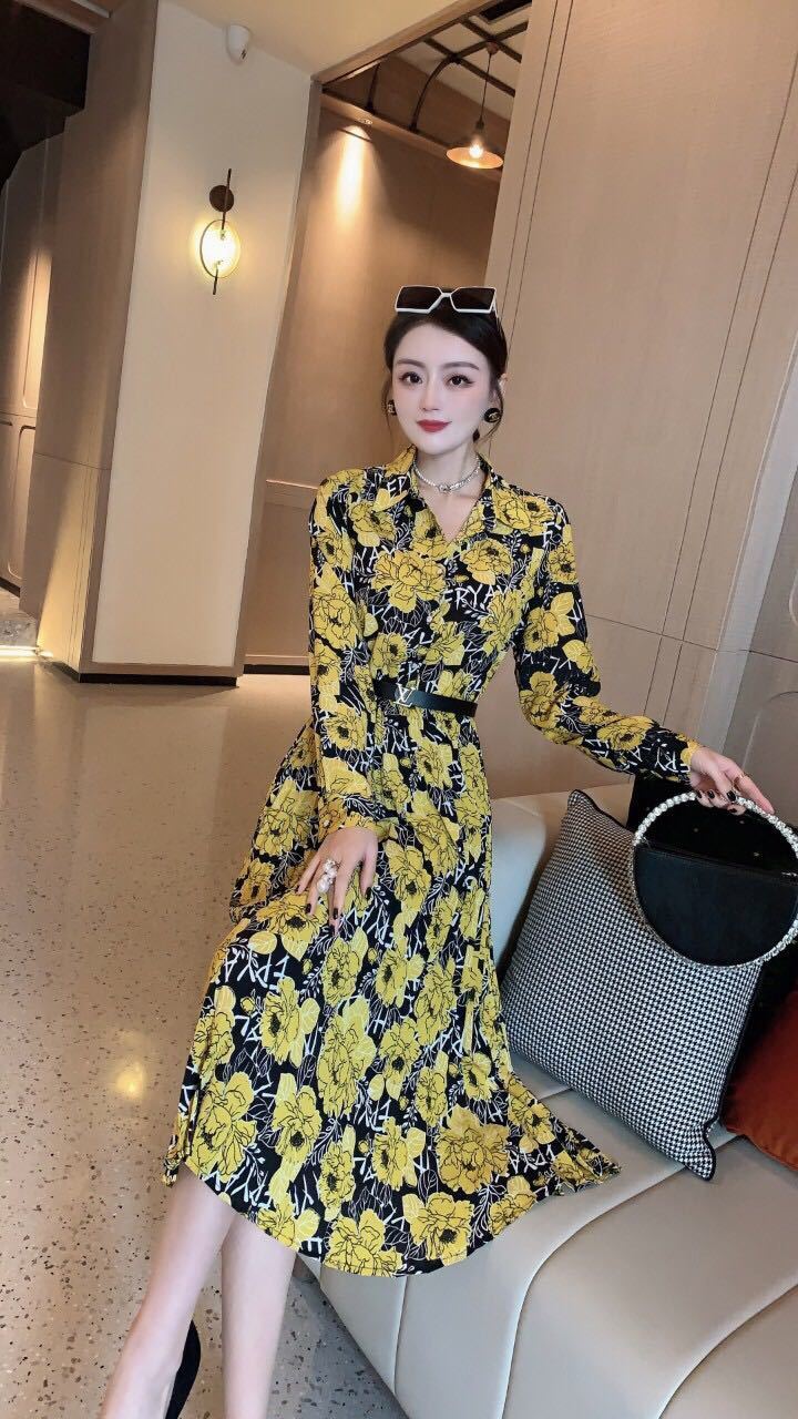 詳細な写真と価格については私に連絡してください。