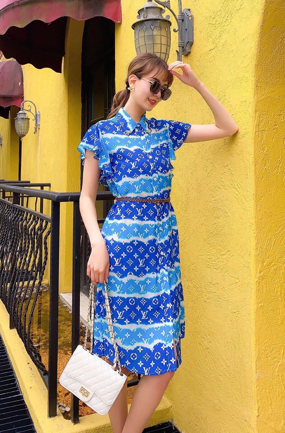 詳細な写真と価格については私に連絡してください。