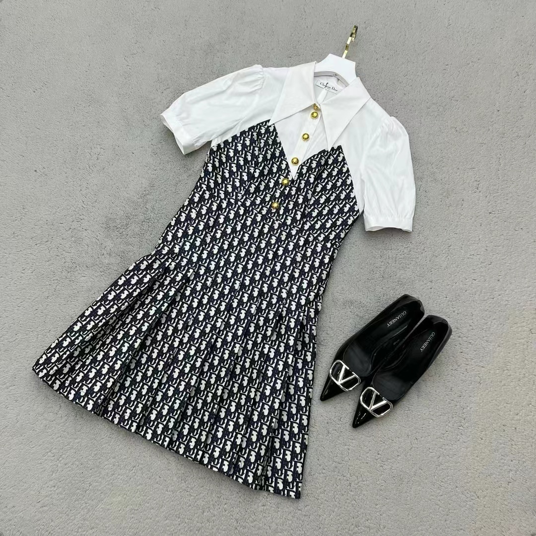 詳細な写真と価格については私に連絡してください。