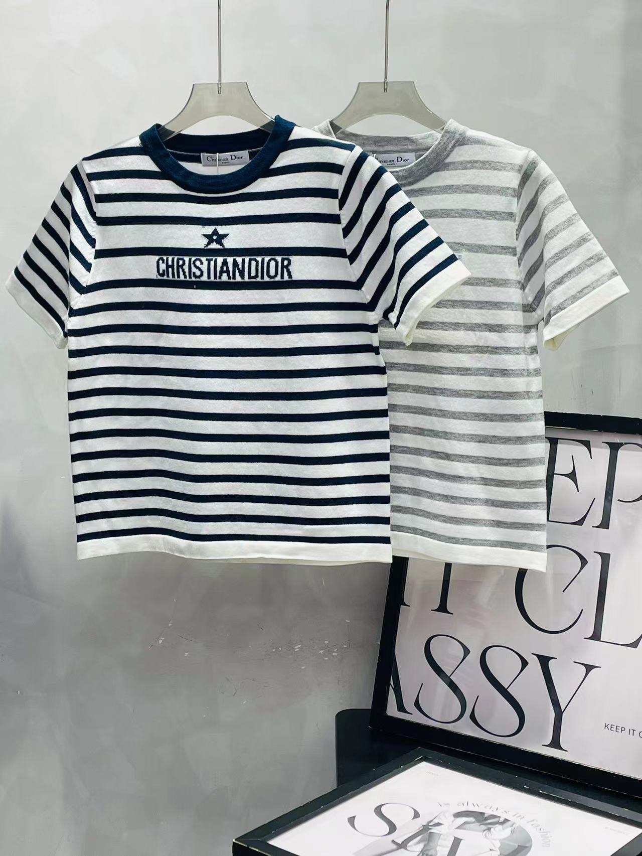 詳細な写真と価格については私に連絡してください。