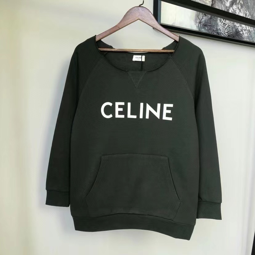 詳細な写真と価格については私に連絡してください