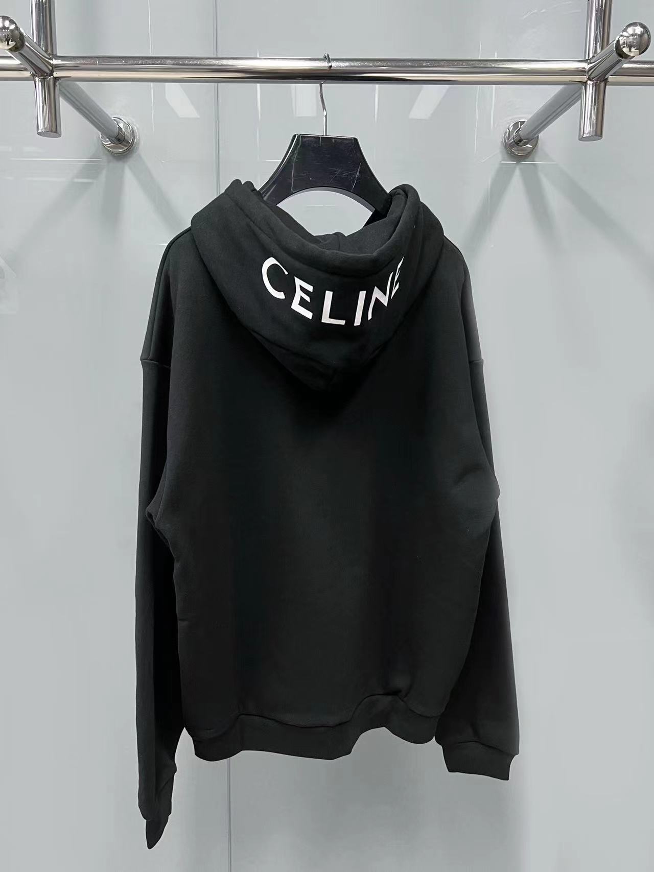 詳細な写真と価格については私に連絡してください