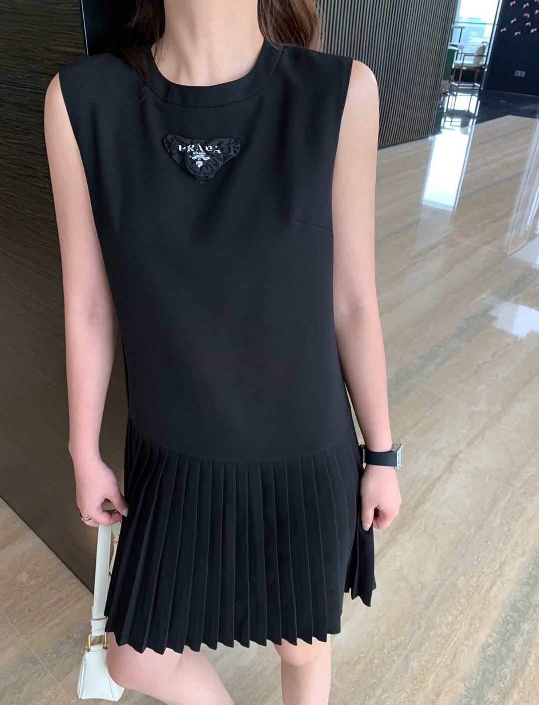 詳細な写真を見て、私を見つけてください