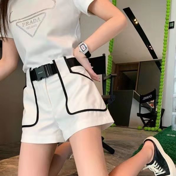 詳細な写真を見て、私を見つけてください