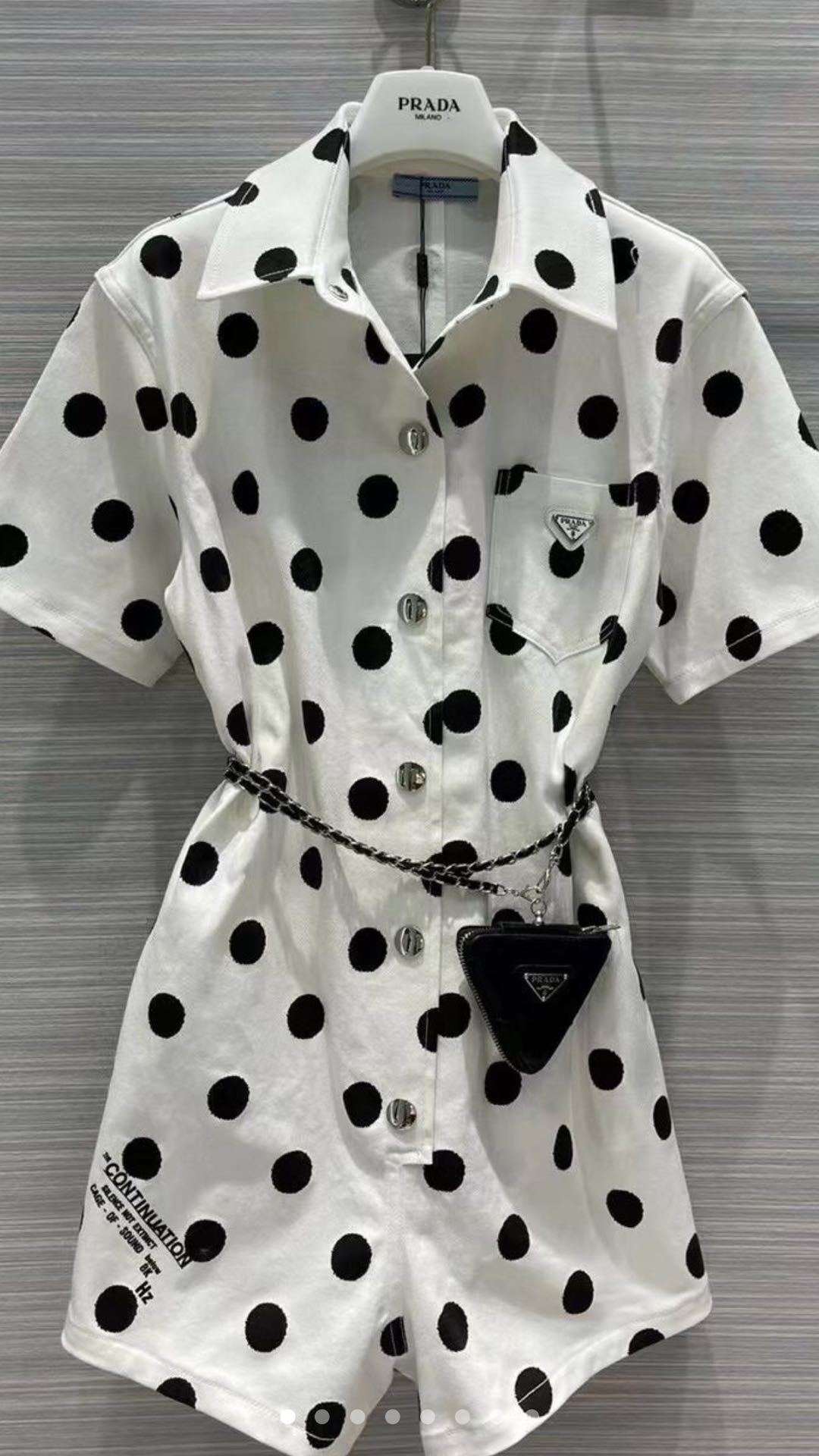 詳細な写真を見て、私を見つけてください