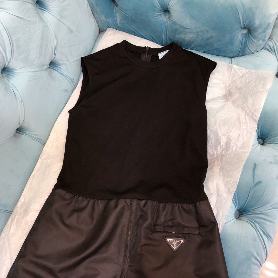 詳細な写真を見て、私を見つけてください