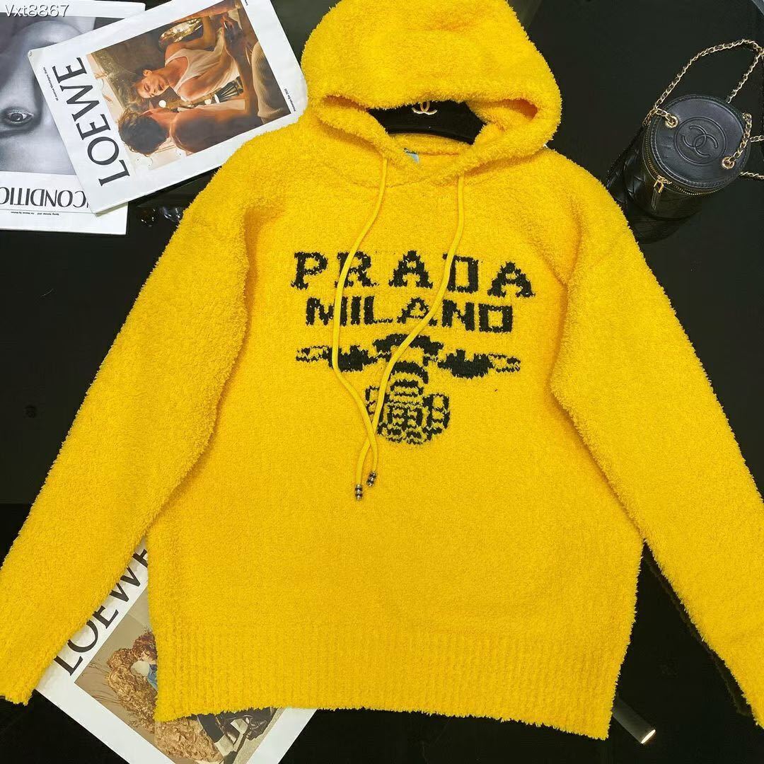 詳細な写真と価格については私に連絡してください。