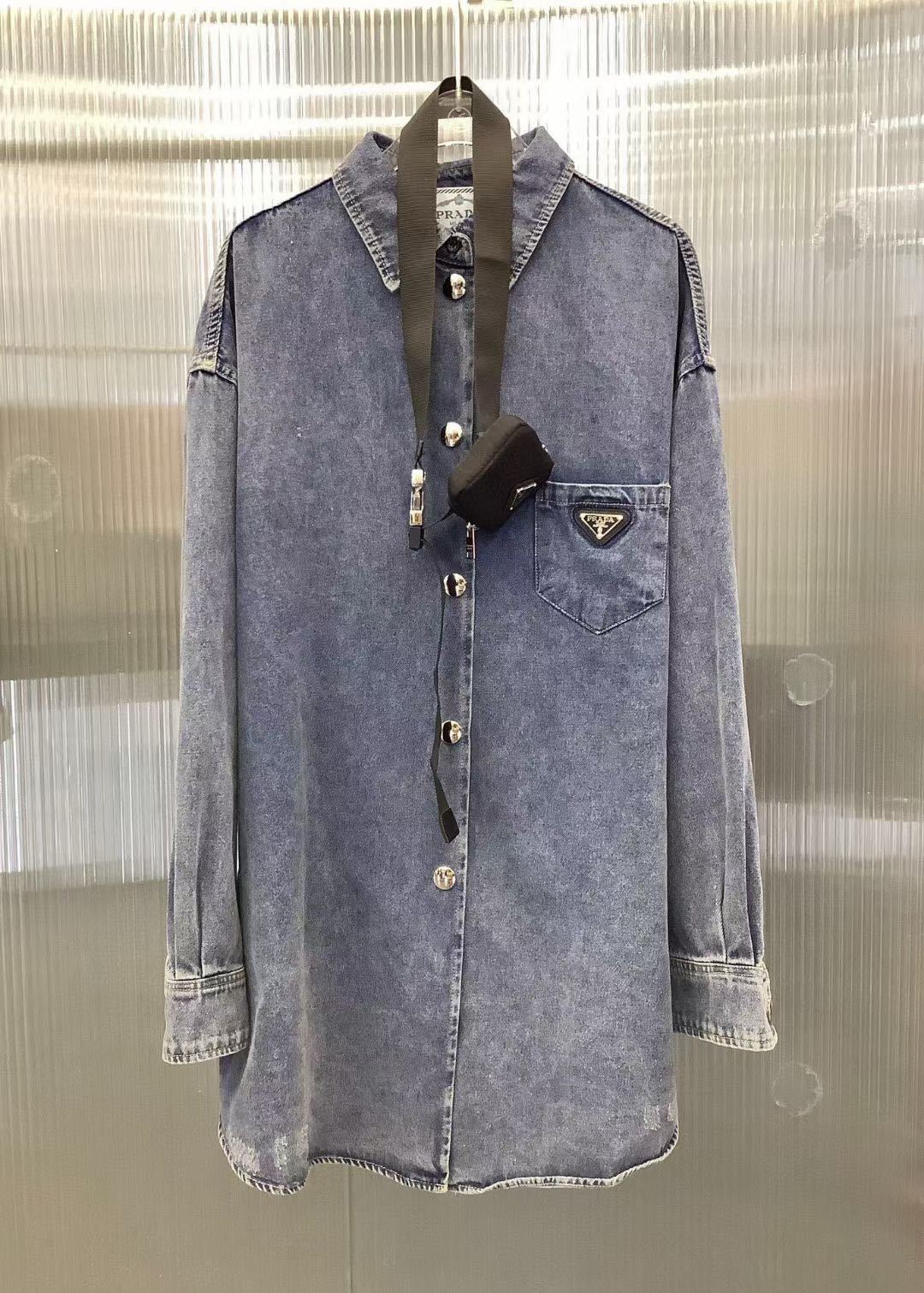 詳細な写真を見て、私を見つけてください