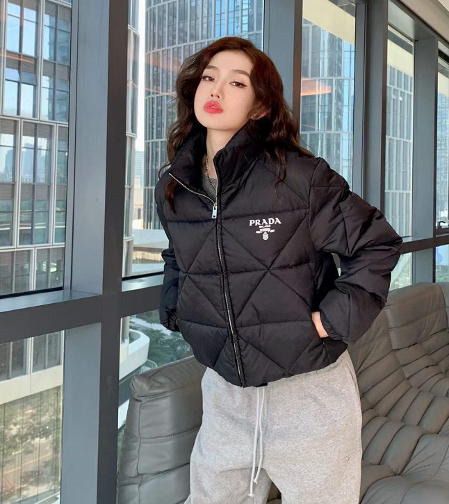 詳細な写真を見て、私を見つけてください