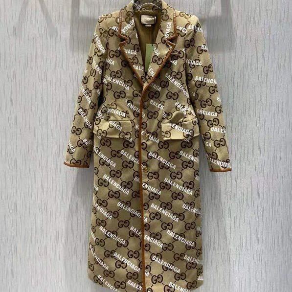 詳細な写真と価格については私に連絡してください。