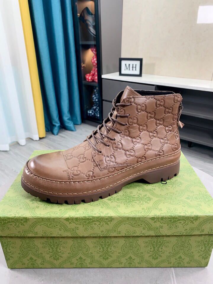 詳細な写真と価格については私に連絡してください。