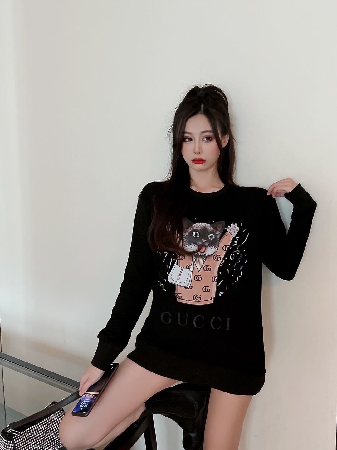 詳細な写真と価格については私に連絡してください。