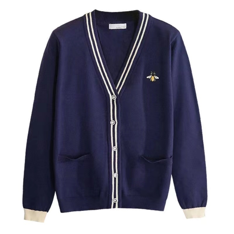 詳細な写真と価格については私に連絡してください。