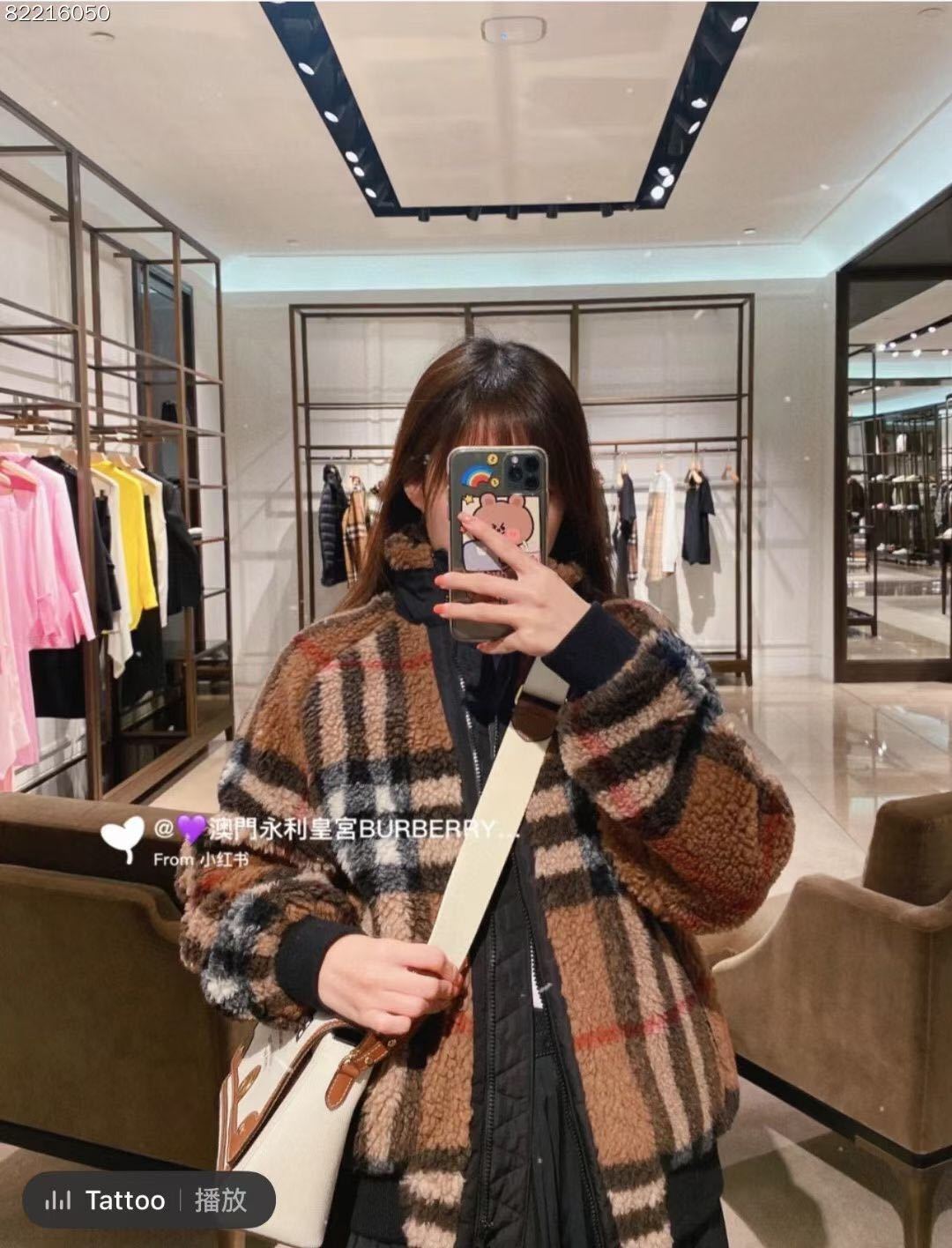 詳細な写真と価格については私に連絡してください。