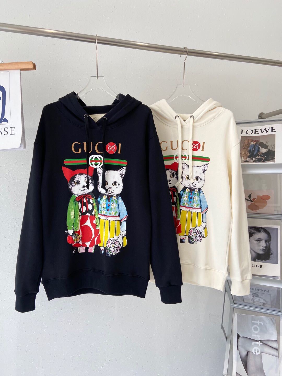 詳細な写真と価格については私に連絡してください。