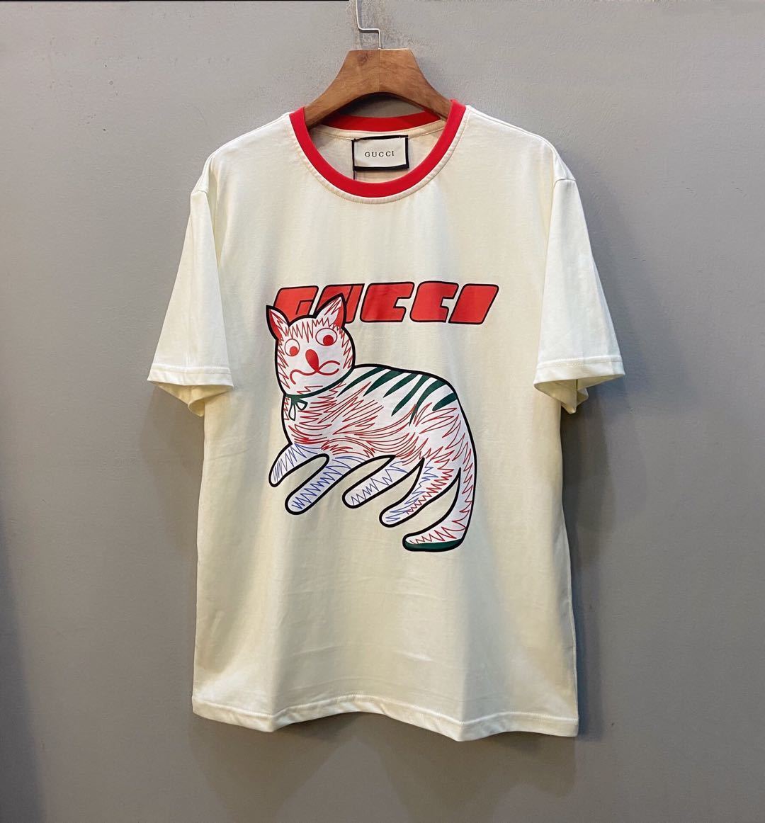 詳細な写真と価格については私に連絡してください。