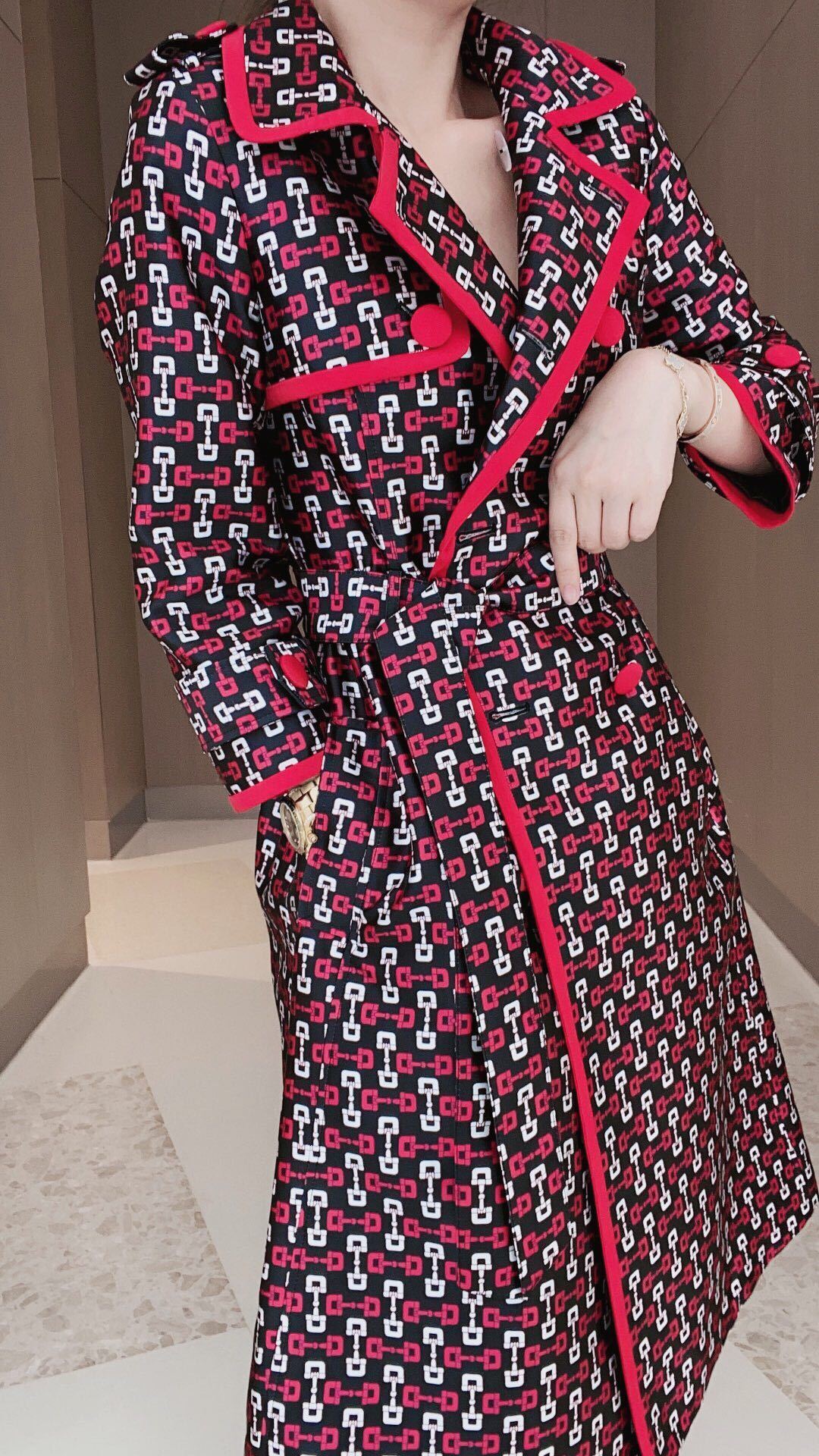 詳細画像と価格はこちらにご連絡ください