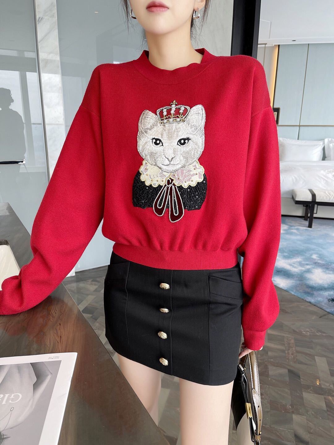 詳細な写真と価格については私に連絡してください。