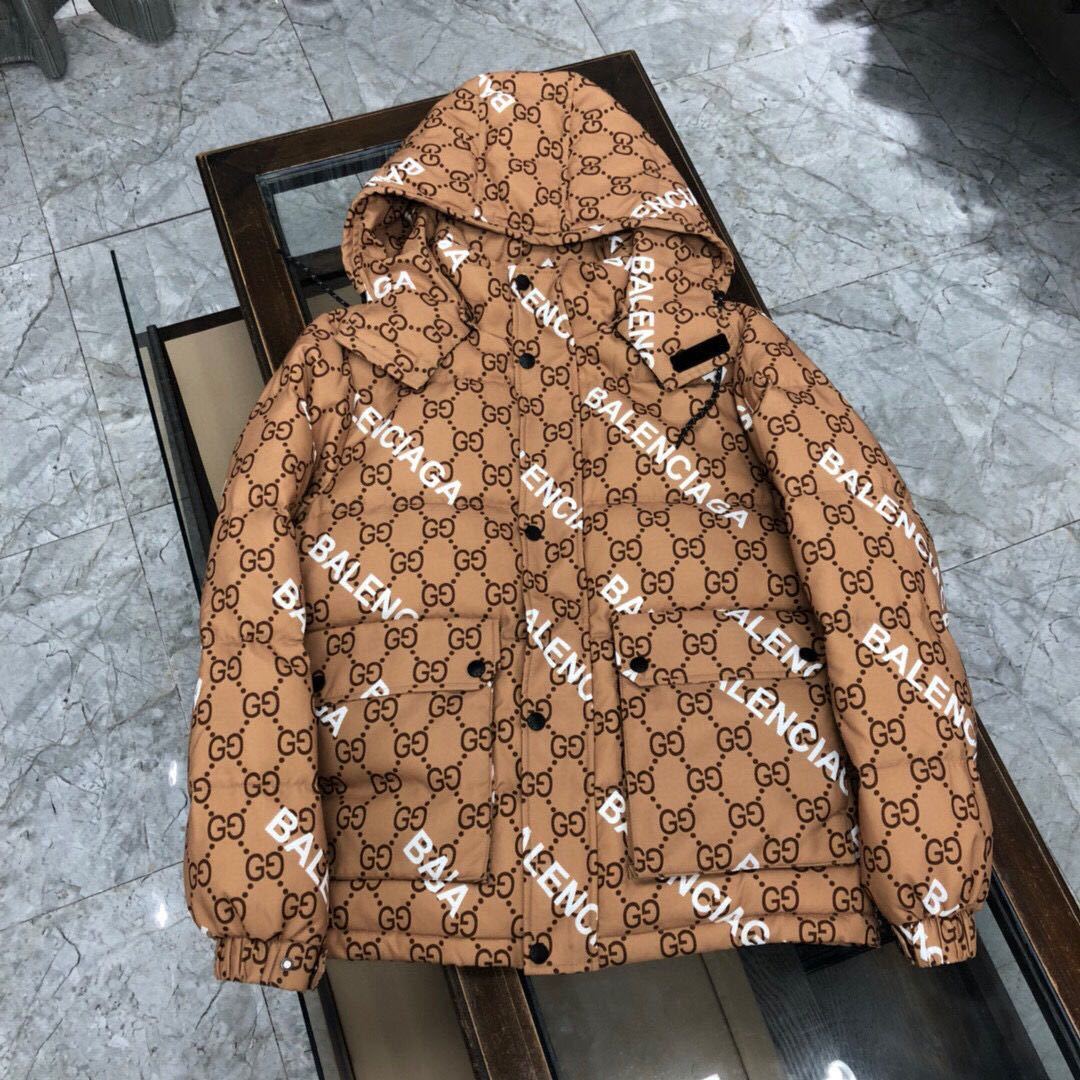 詳細な写真と価格については私に連絡してください。