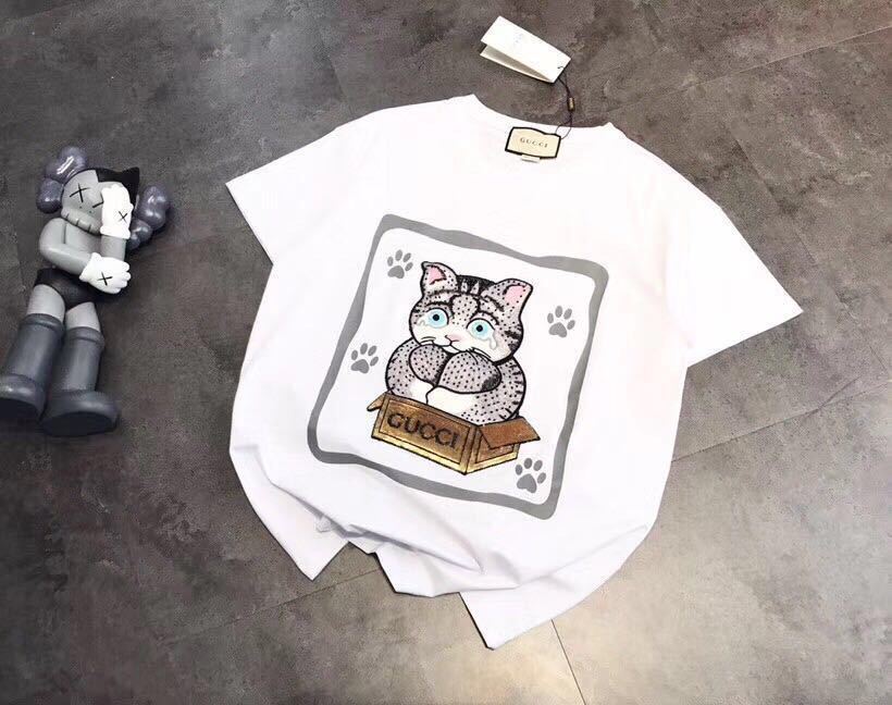 詳細な写真と価格については私に連絡してください。