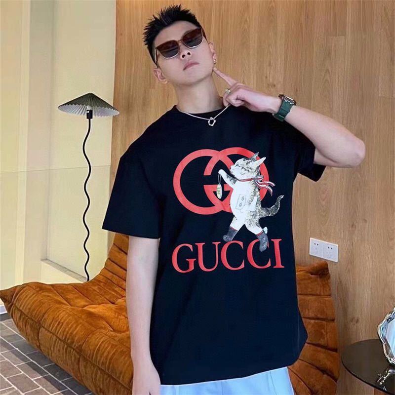 詳細な写真と価格については私に連絡してください。