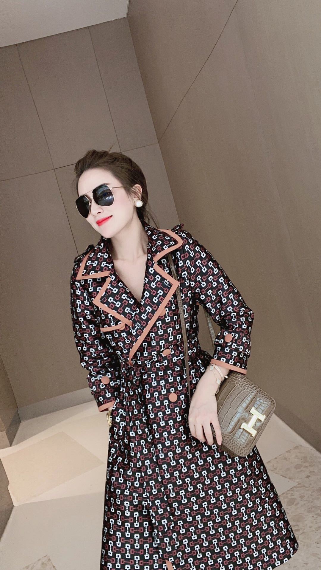 詳細画像と価格はこちらにご連絡ください