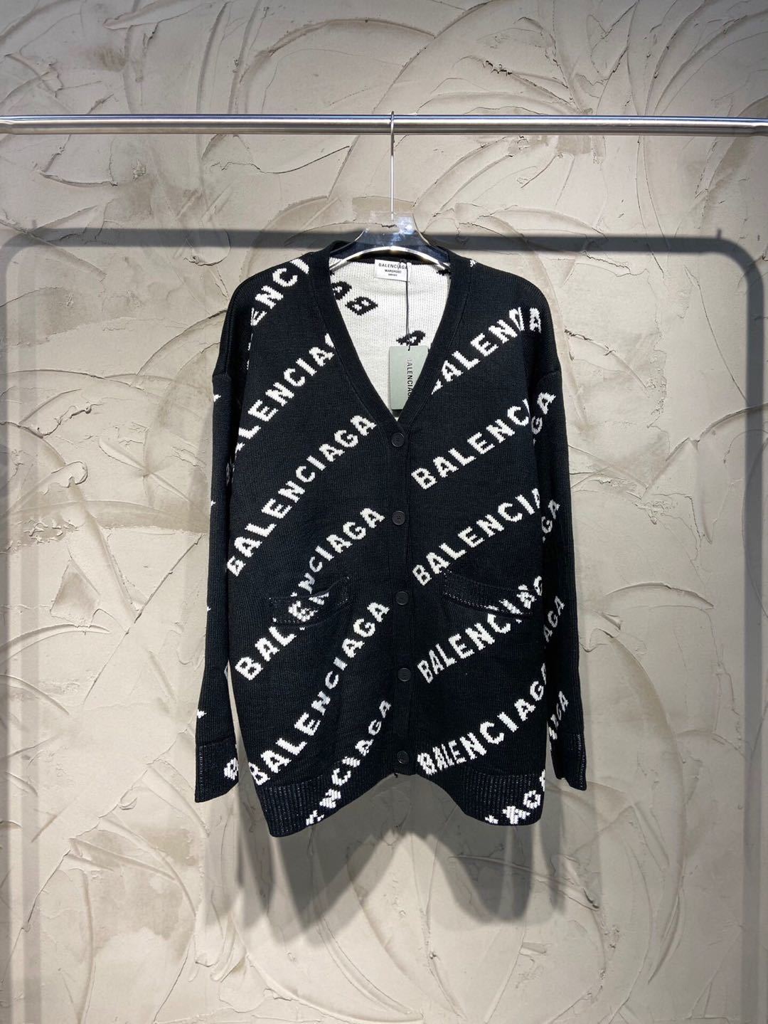 製品の詳細画像と価格はご連絡ください