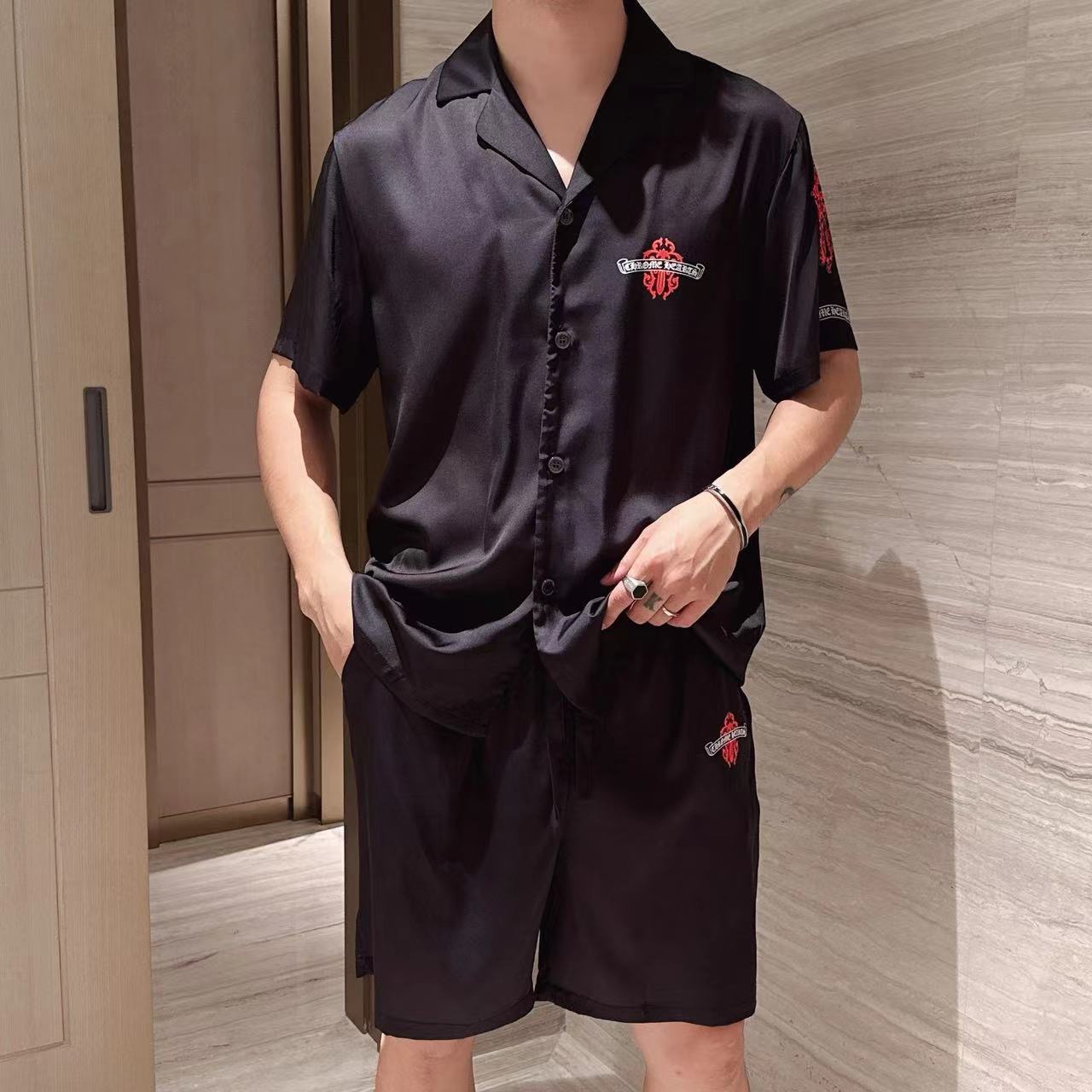 詳細な写真を見て、私を見つけてください