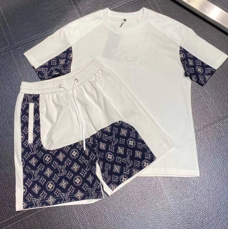 詳細な写真を見て、私を見つけてください