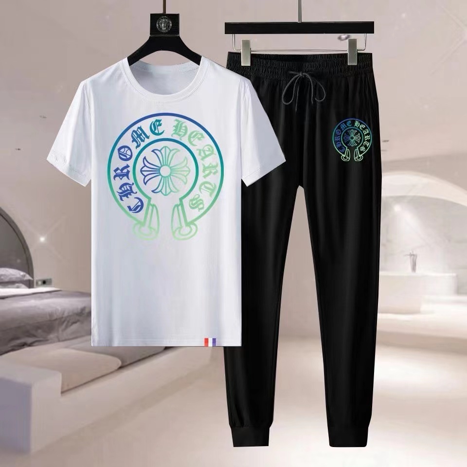 詳細な写真を見て、私を見つけてください