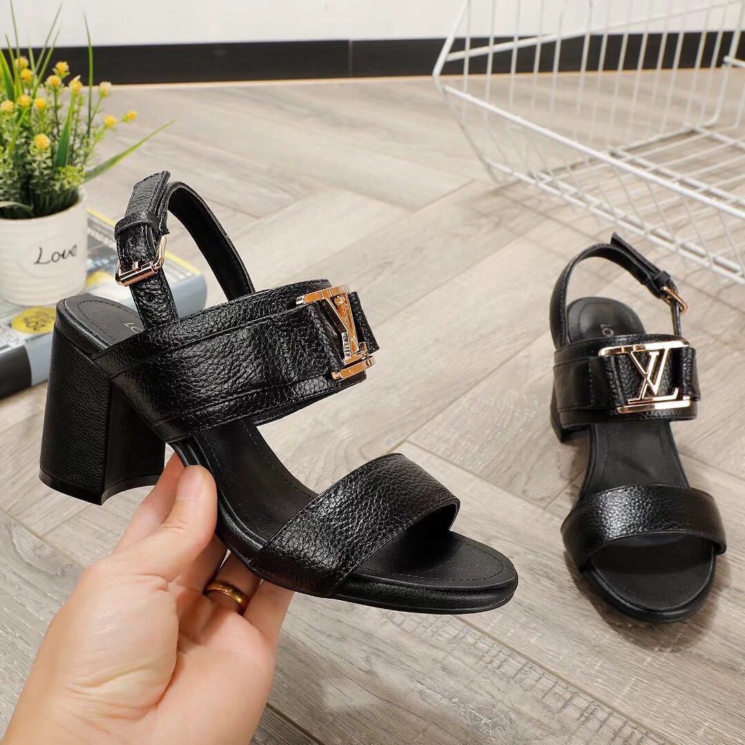 詳細な写真を見て、私を見つけてください