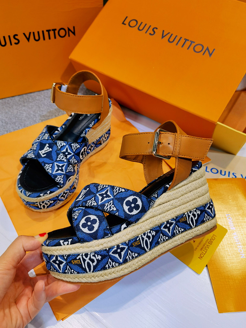 詳細な写真を見て、私を見つけてください