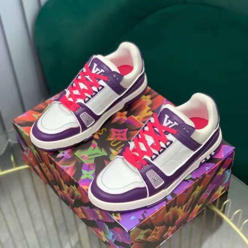 詳細な写真と価格については私に連絡してください