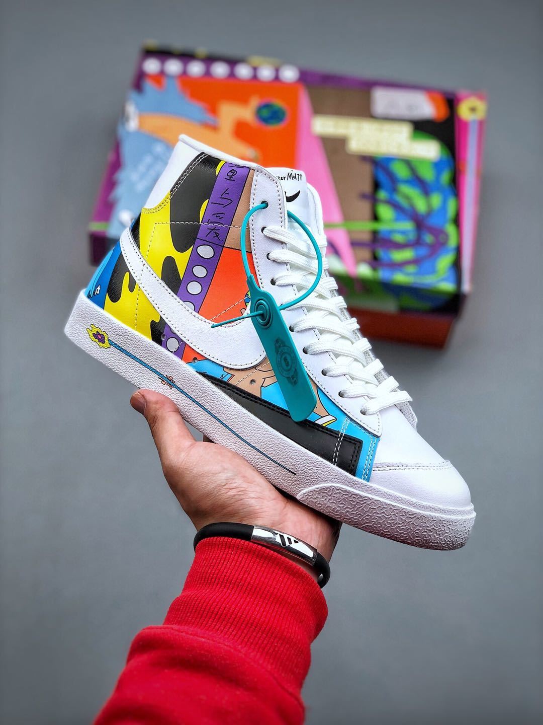 詳細な写真と価格については私に連絡してください