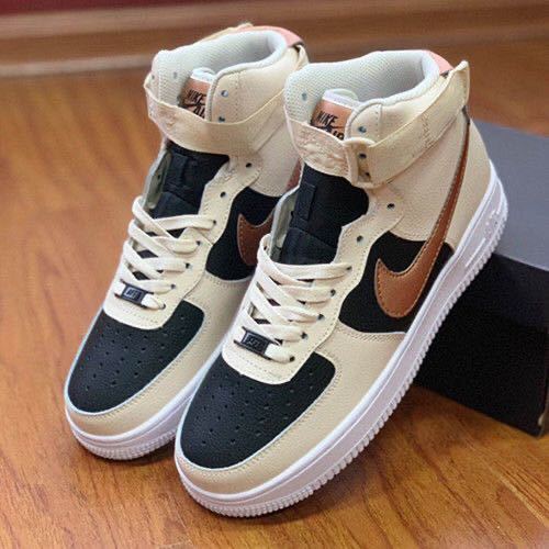 詳細な写真と価格については私に連絡してください