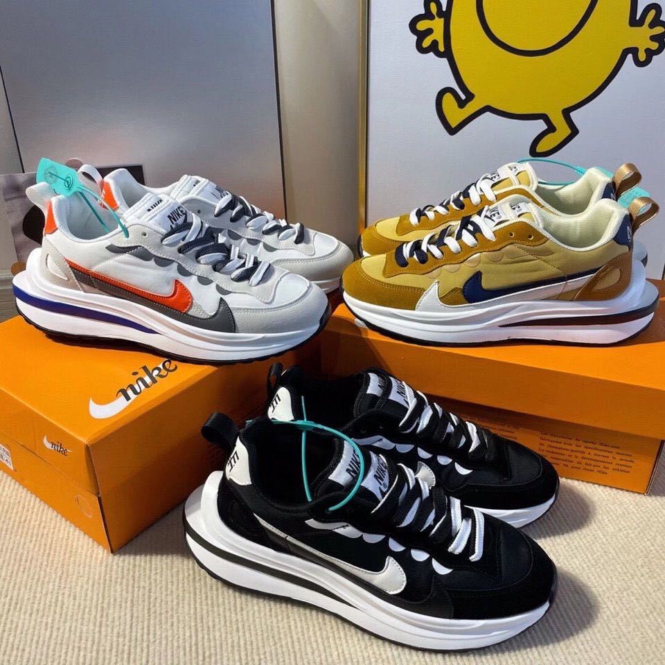 詳細な写真と価格については私に連絡してください