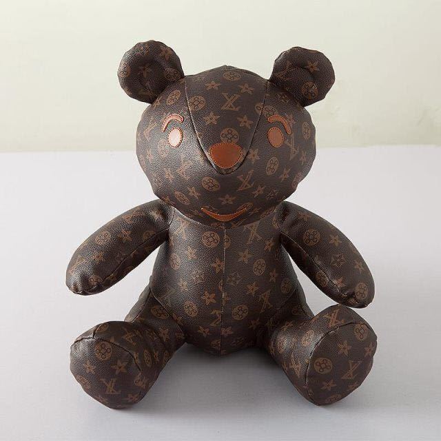 詳細な写真と価格については私に連絡してください。