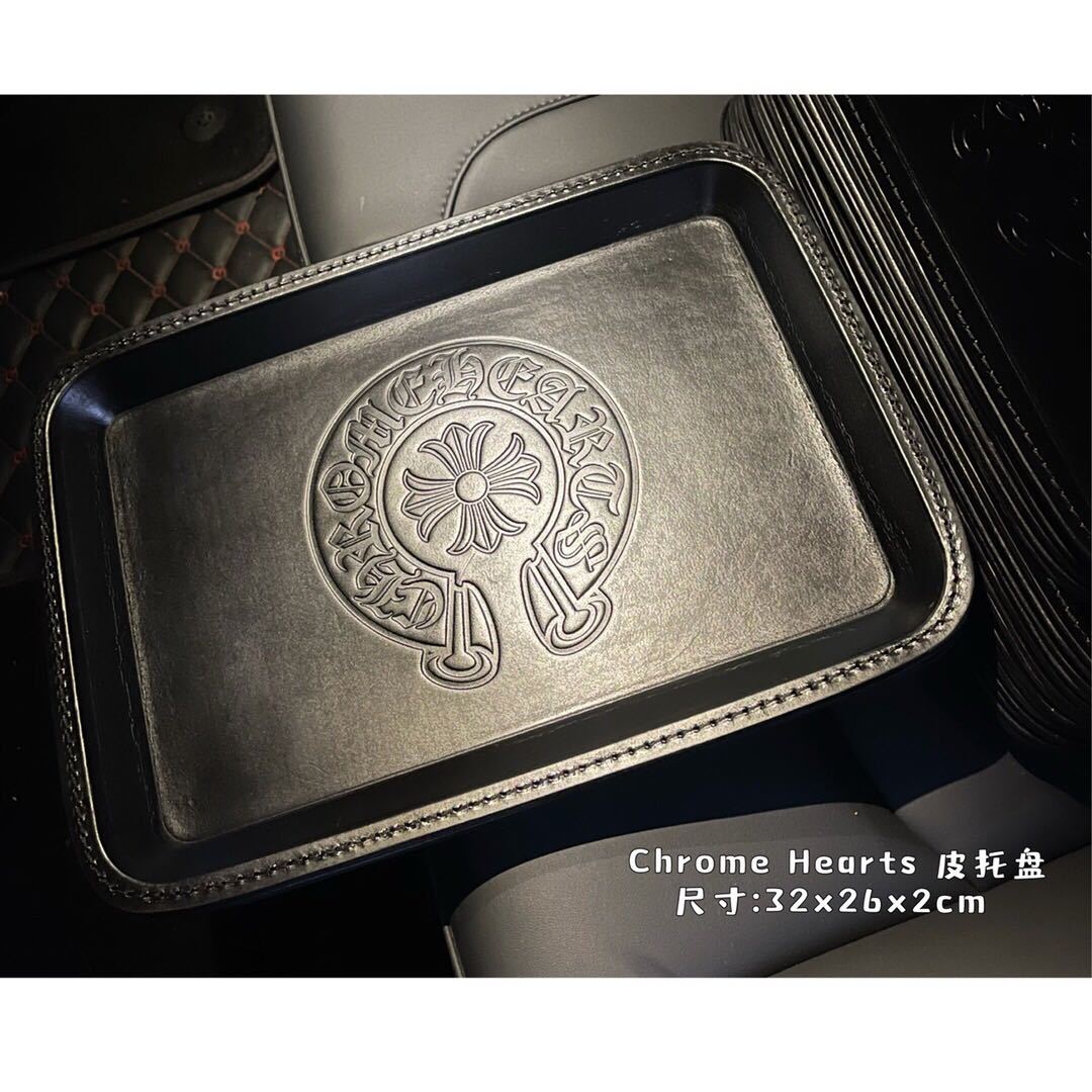 詳細な写真と価格については私に連絡してください。