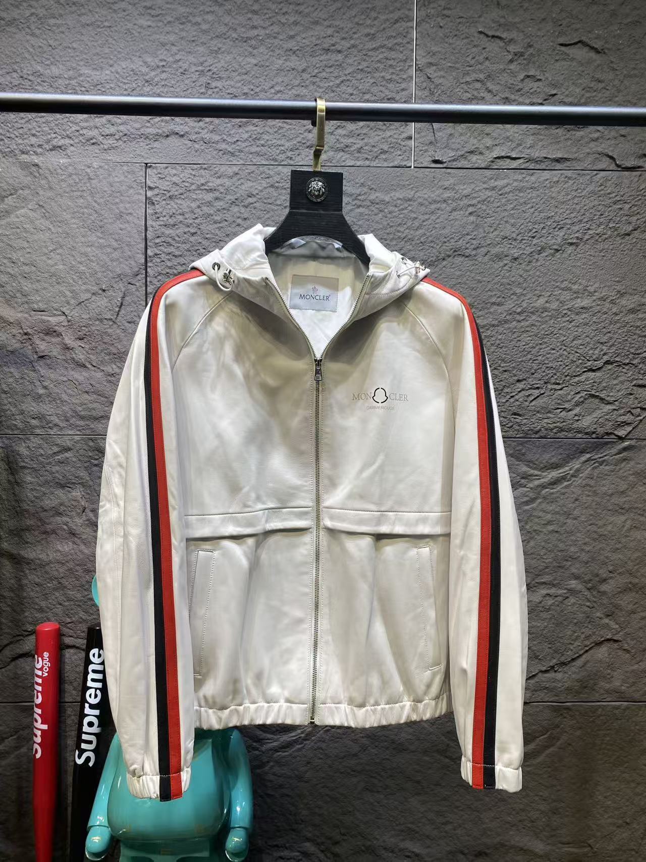 製品の詳細画像と価格はご連絡ください