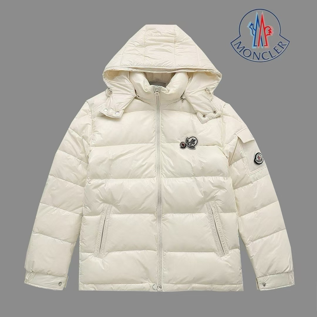 詳細な写真と価格については私に連絡してください。