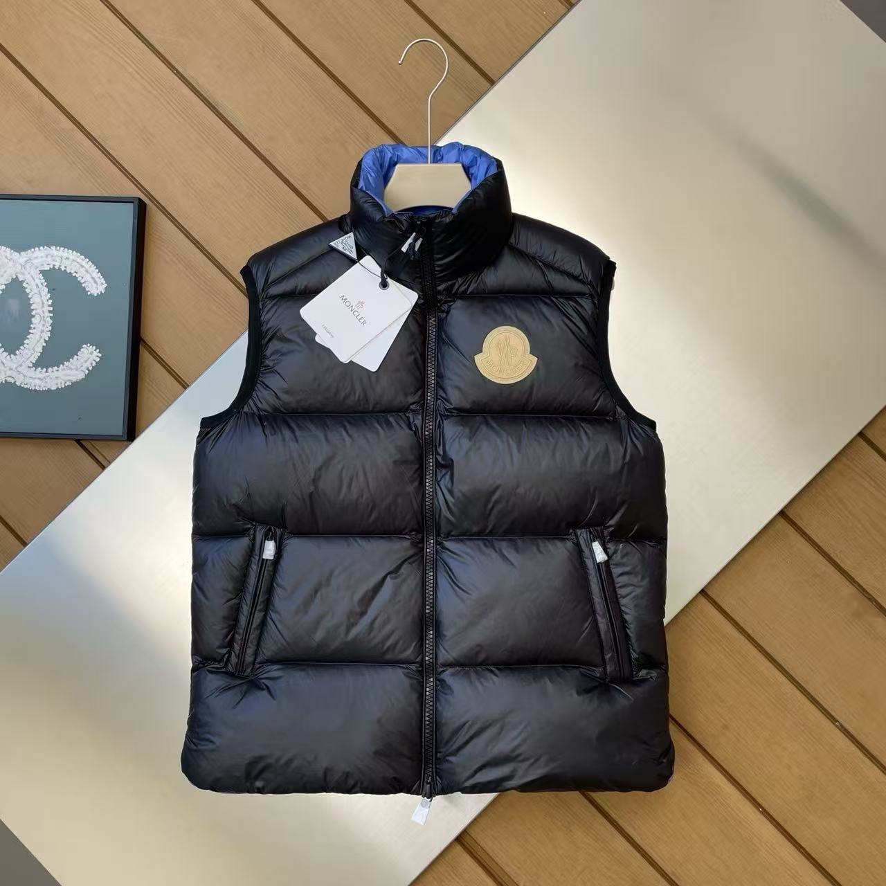 詳細な写真と価格については私に連絡してください。