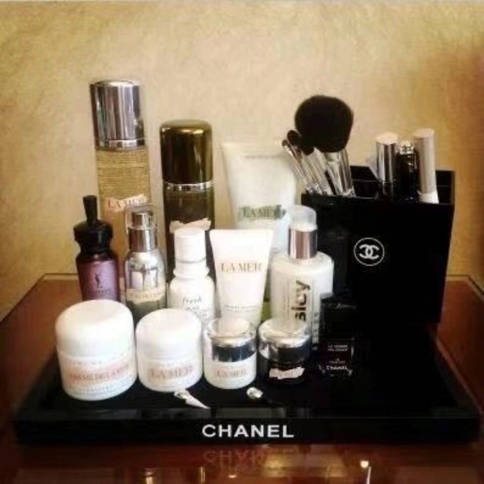 詳細な写真と価格については私に連絡してください。