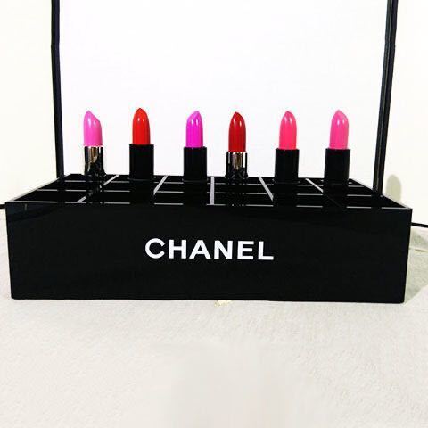 詳細な写真と価格については私に連絡してください。