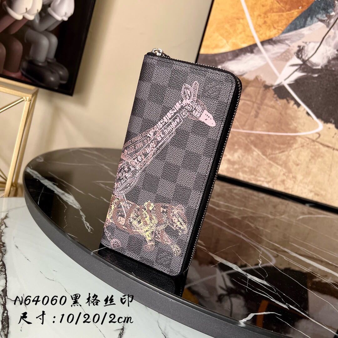 詳細な写真と価格については私に連絡してください