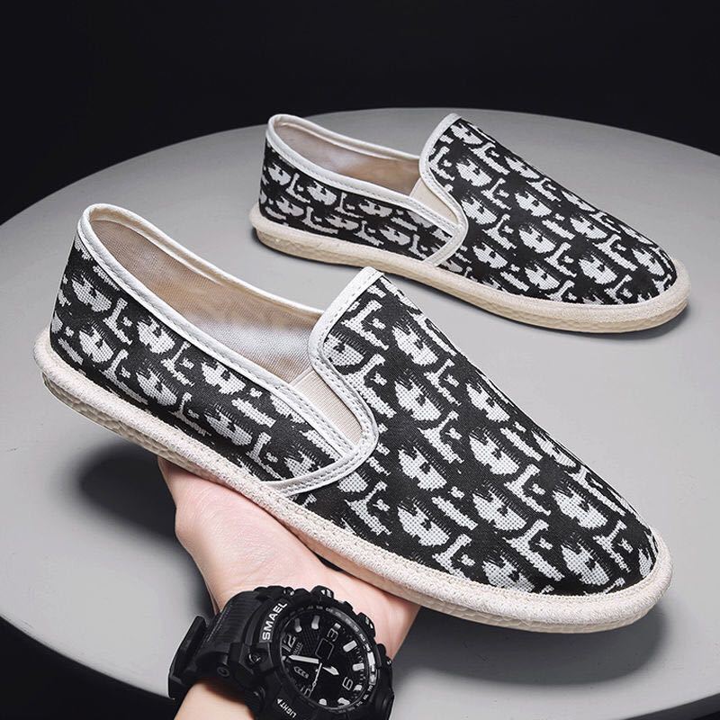 詳細な写真と価格については私に連絡してください