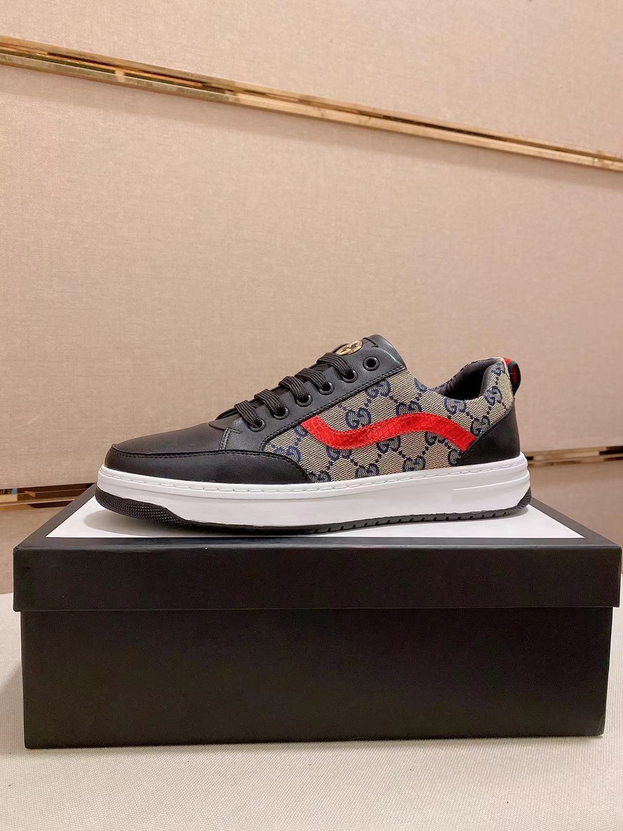 詳細な写真と価格については私に連絡してください