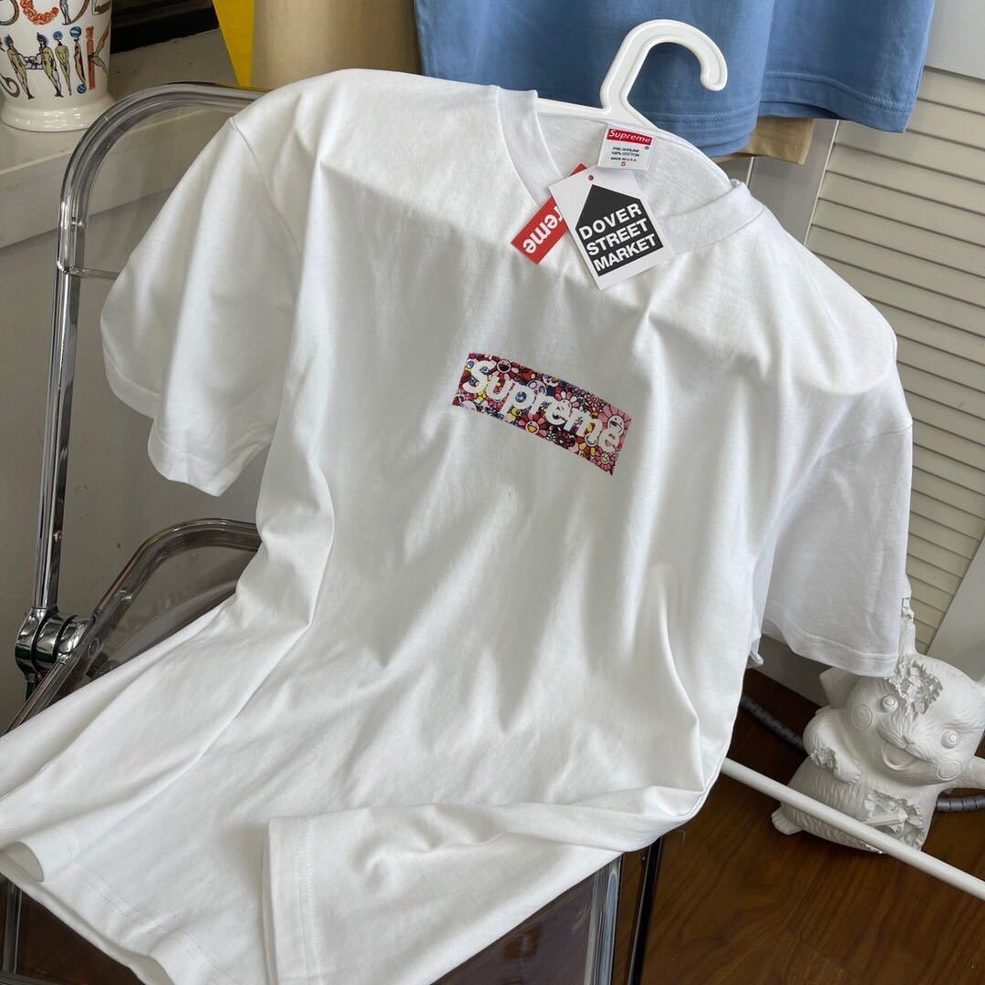 詳細な写真と価格については私に連絡してください