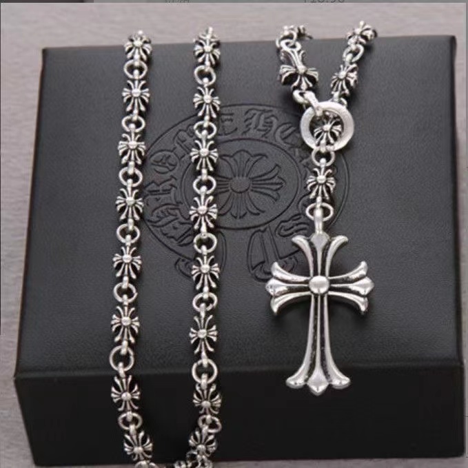 詳細な写真と価格については私に連絡してください