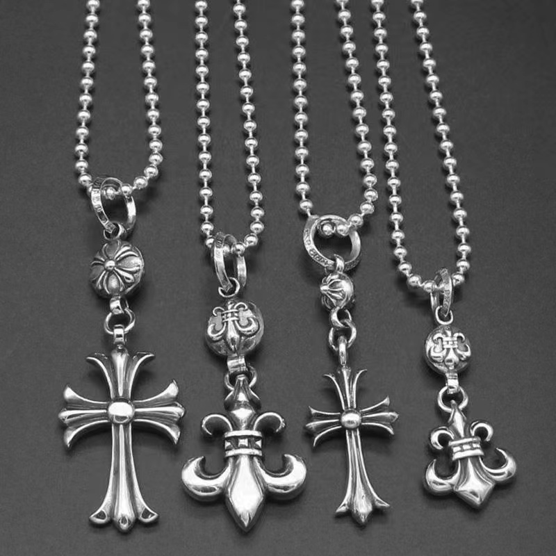 詳細な写真と価格については私に連絡してください